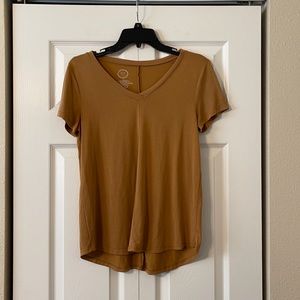 Maurice’s v neck shirt